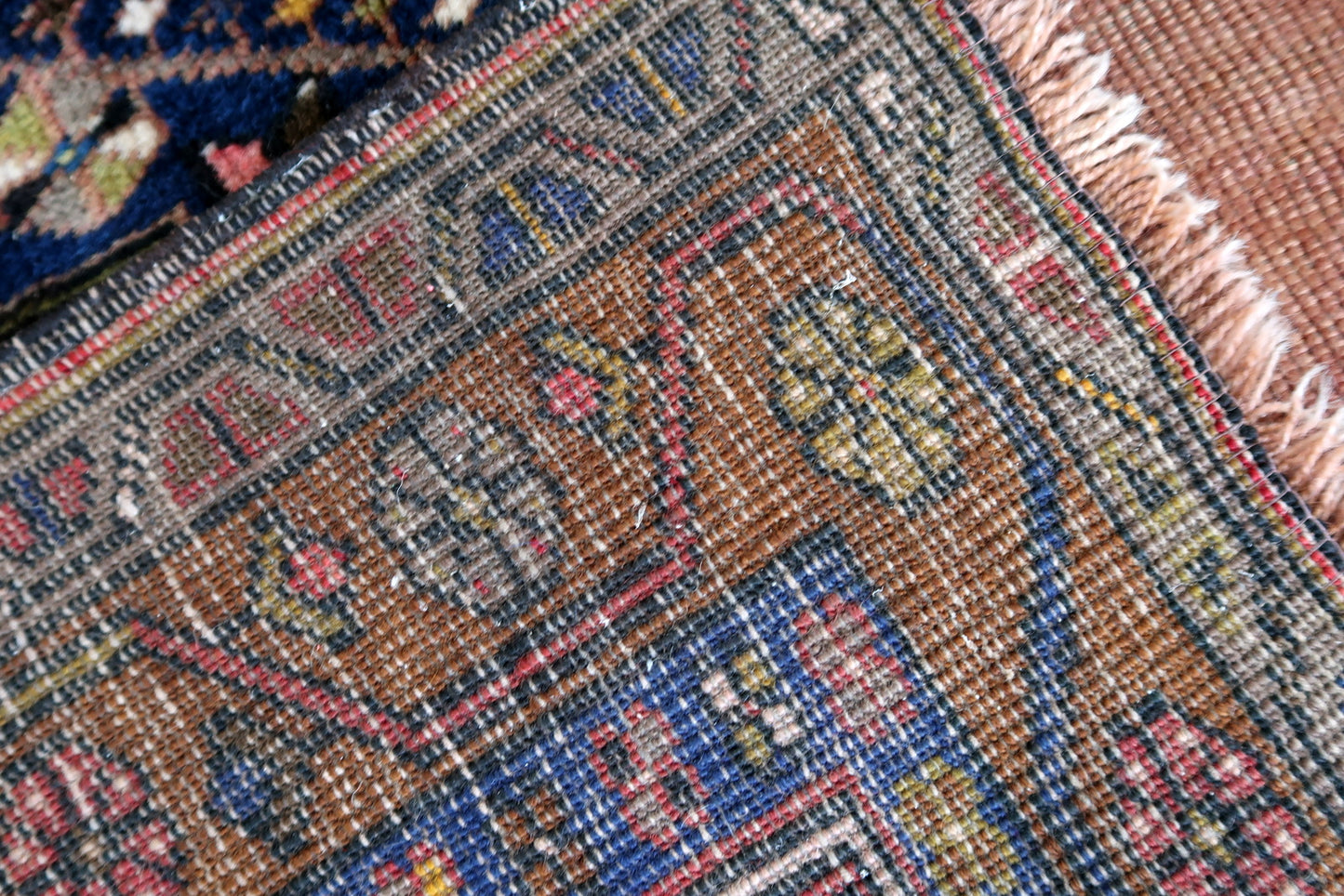 Handmade vintage Afghan Baluch rug 2.8' x 4.6' (87cm x 141cm) 1940s - 1C926