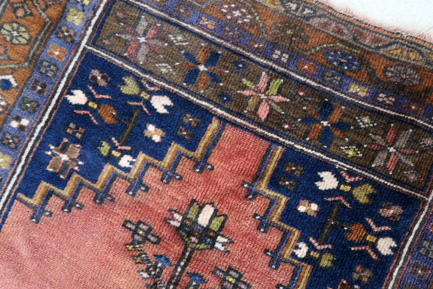 Handmade vintage Afghan Baluch rug 1940s
