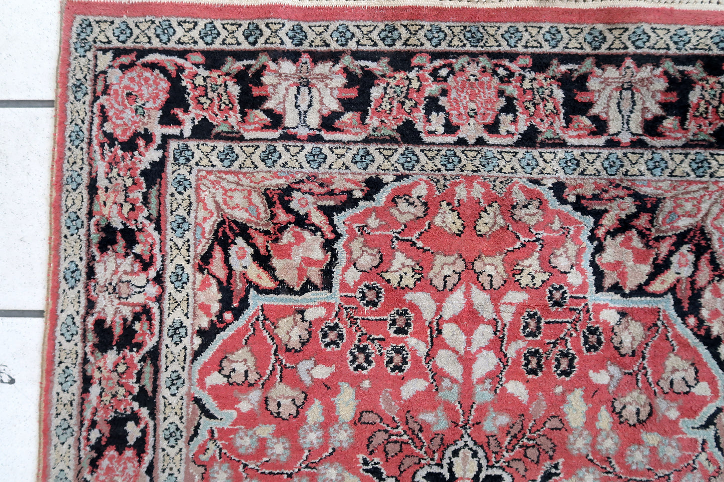 Hand made vintage Persian Tabriz Kashmir rug 1960s