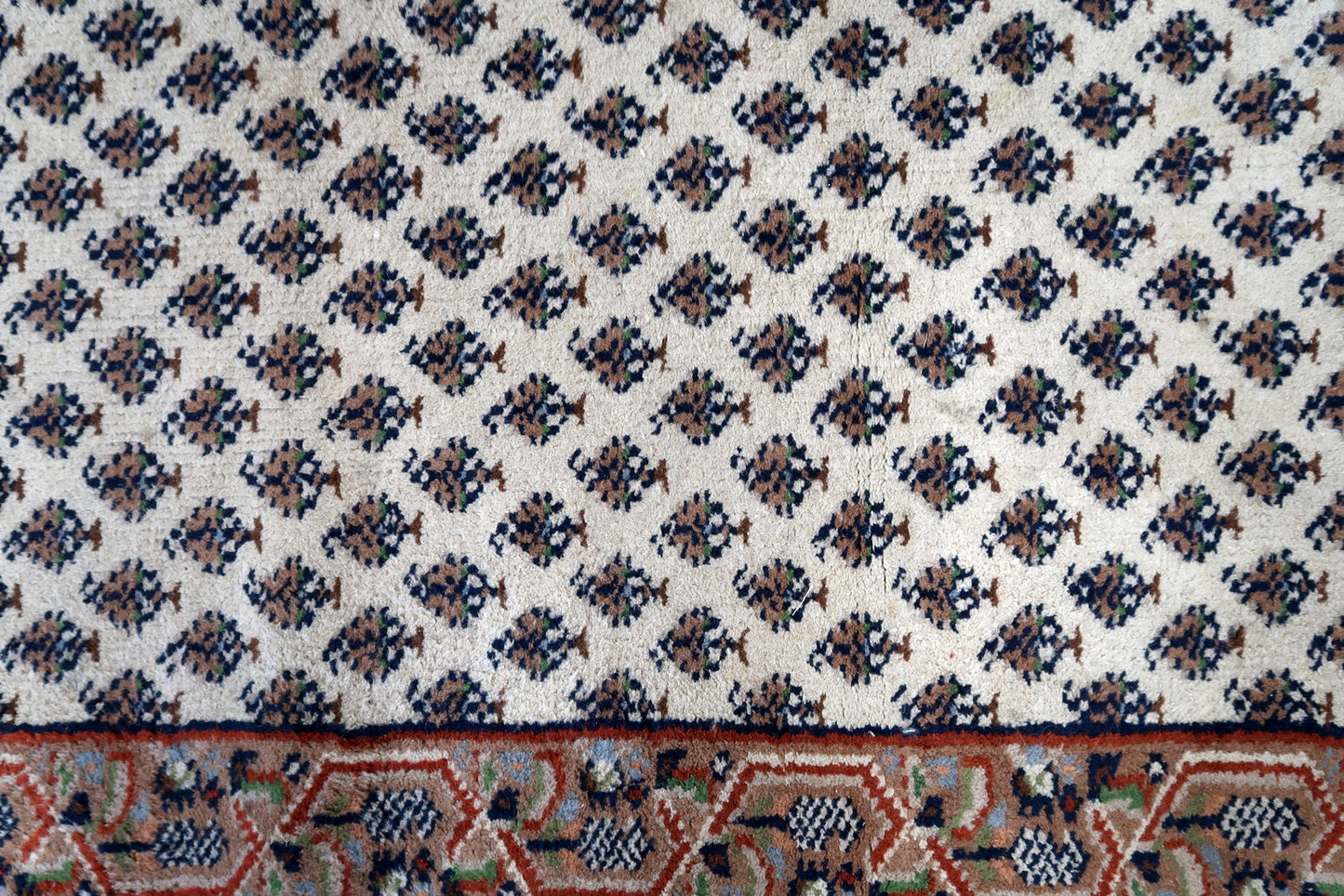 Handmade vintage Indian Seraband rug 1970s