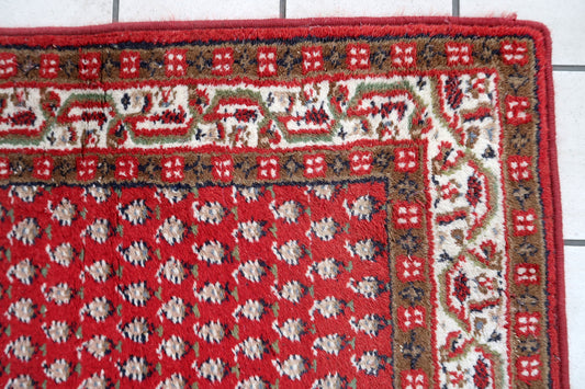 Handmade vintage Indian Seraband rug 1970s