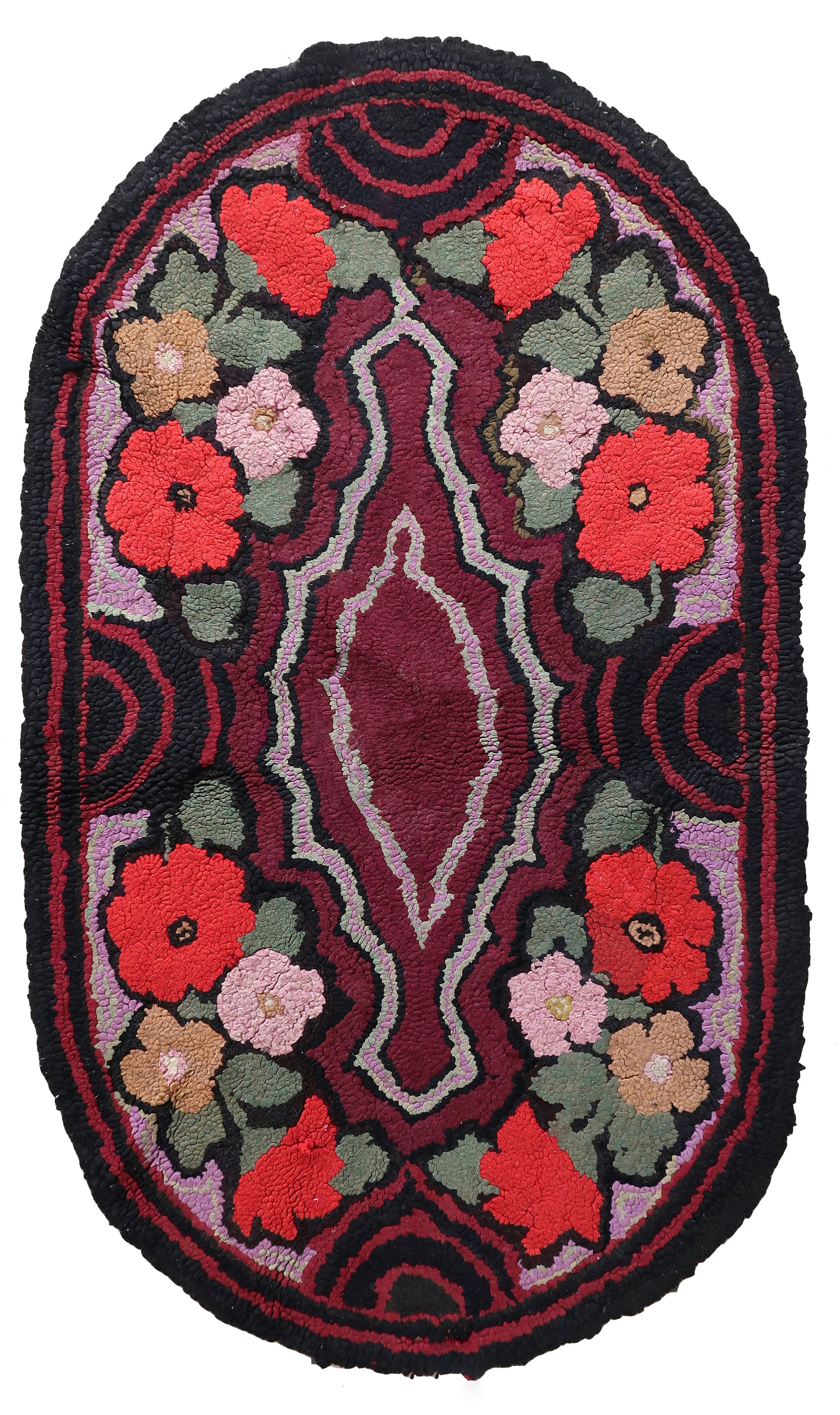 Handmade antique American Hooked rug 1900s