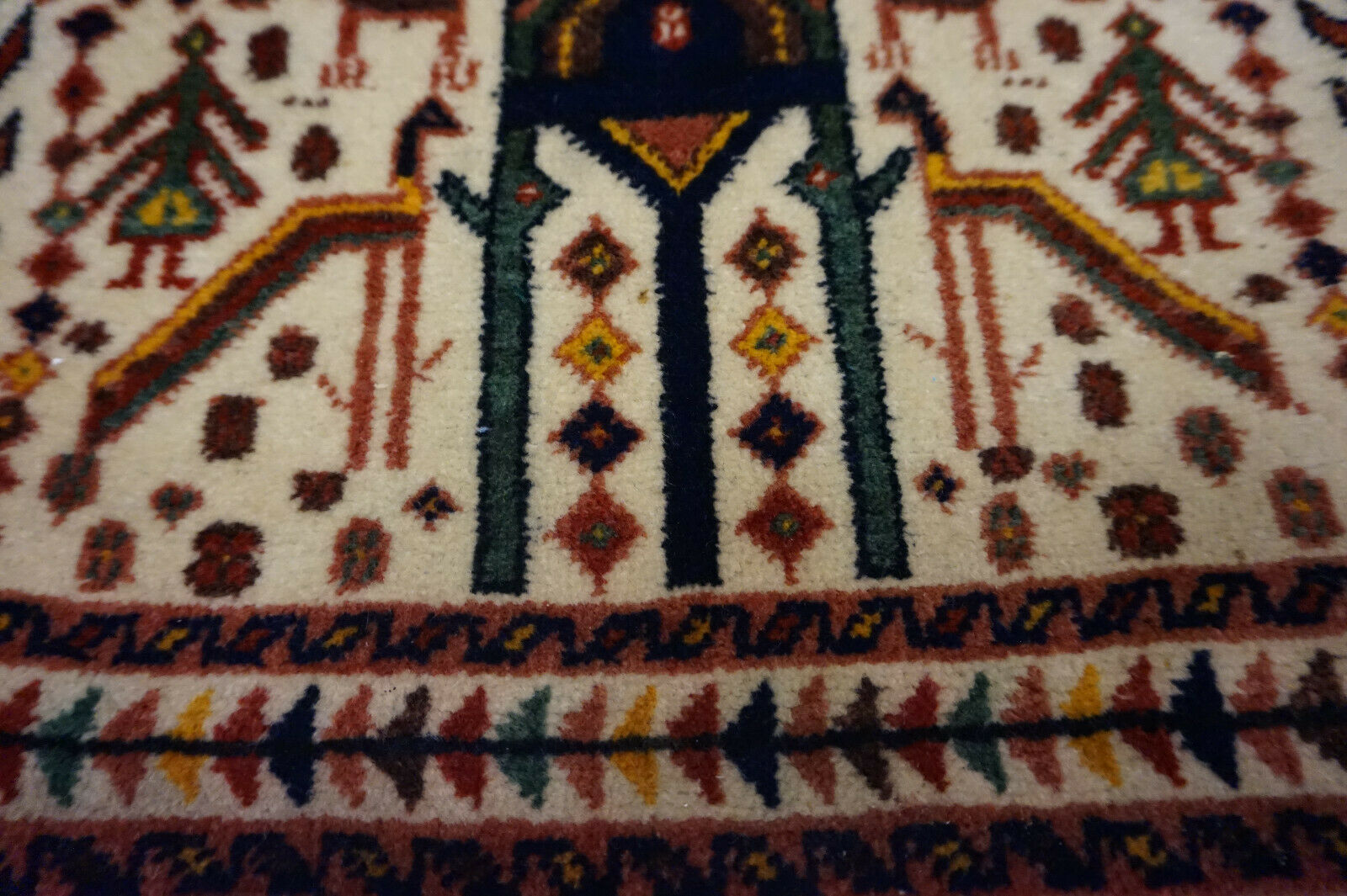 Handmade vintage Persian Afshar salt bag in tribal design. The rug is from the end of 20th century in original good condition.
