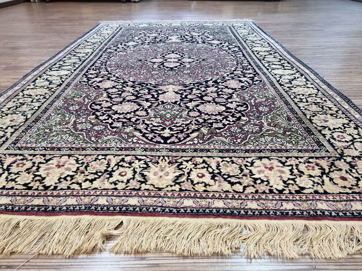 Handmade antique Persian Isfahan rug 1900s