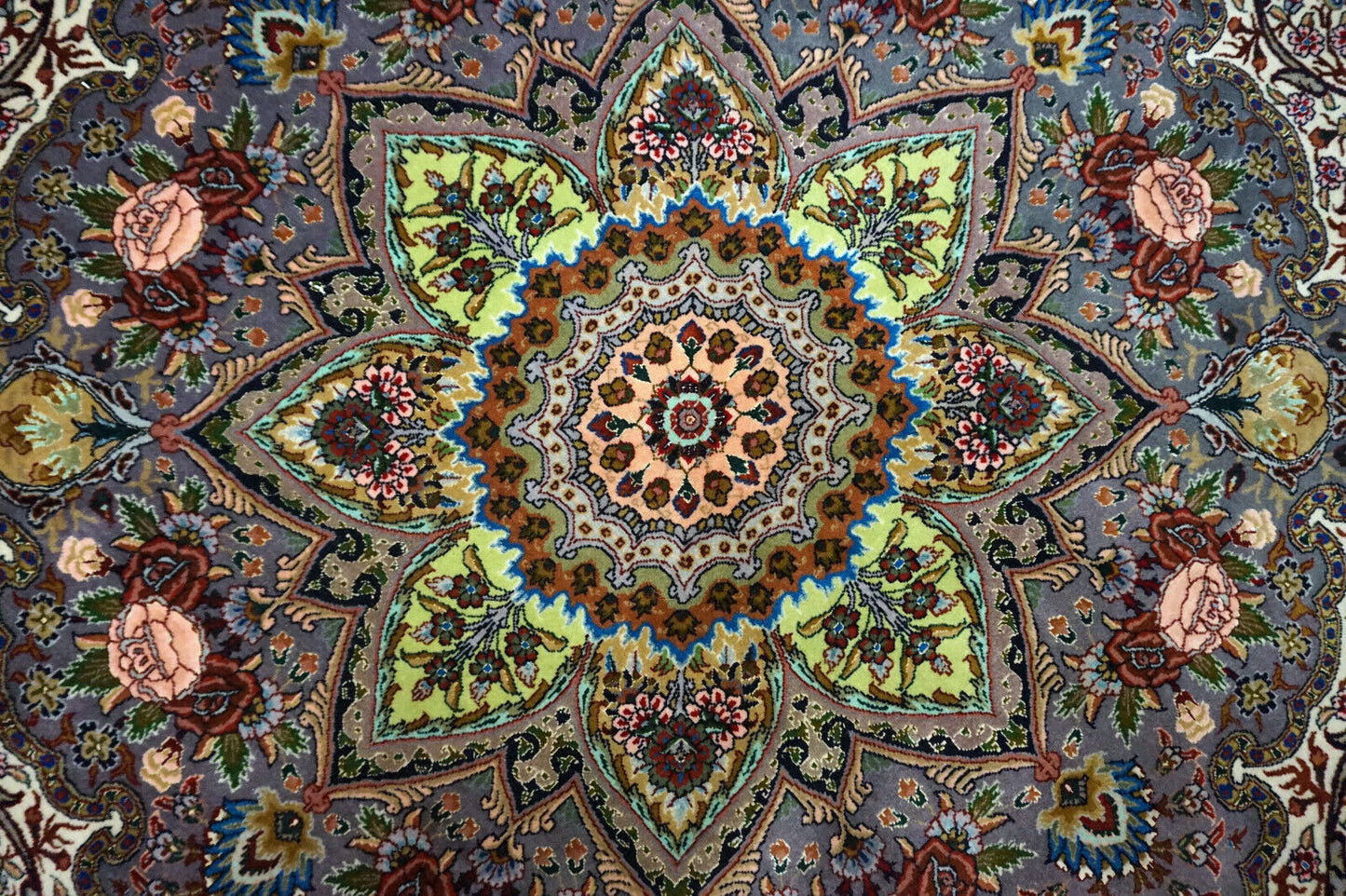 Persian craftsmanship on Tabriz carpet