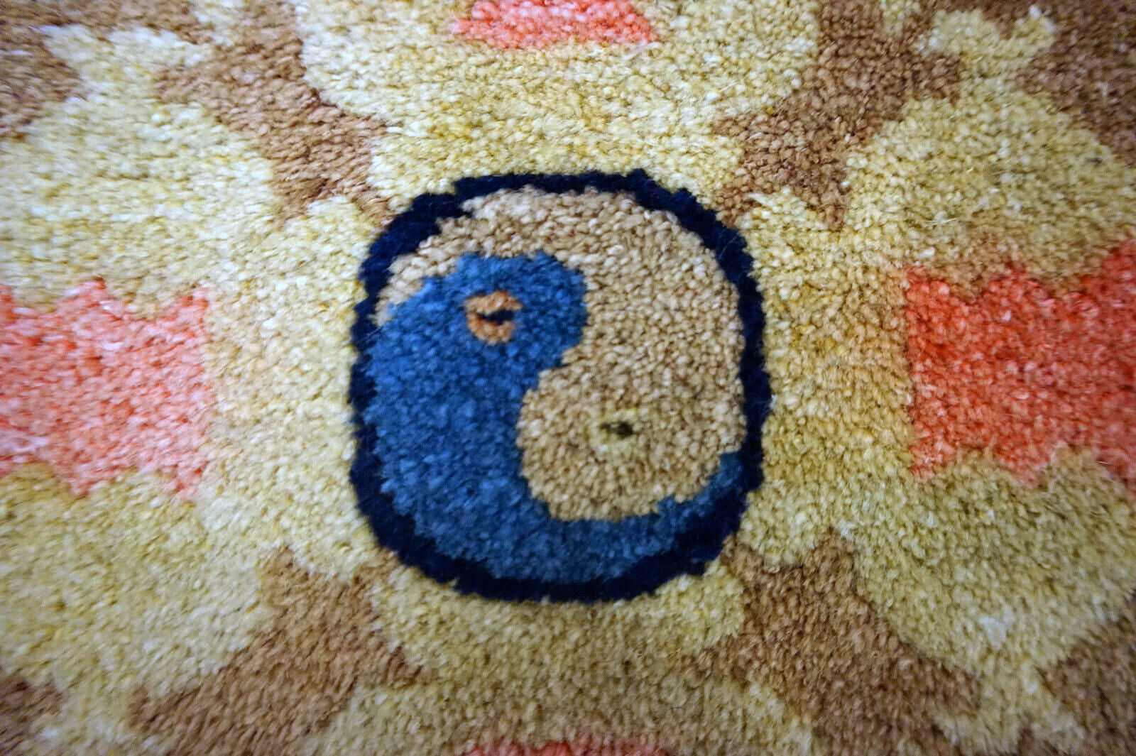 Close-up of Ningsha style and craftsmanship on Chinese rug