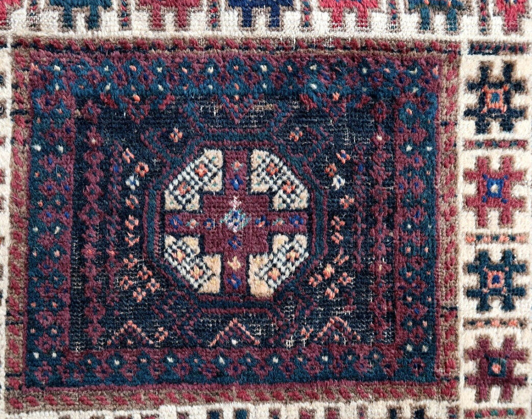 Handmade antique collectible Afghan Baluch bag 1.5' x 3.2' (47cm x 98cm) 1900s - 1P33