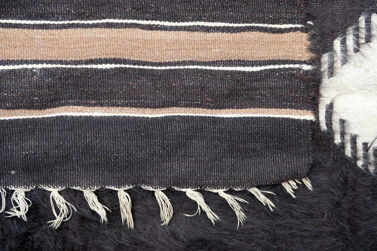 Handmade vintage Persian Angora rug 4' x 5.9' (124cm x 180cm) 1950s - 1P73