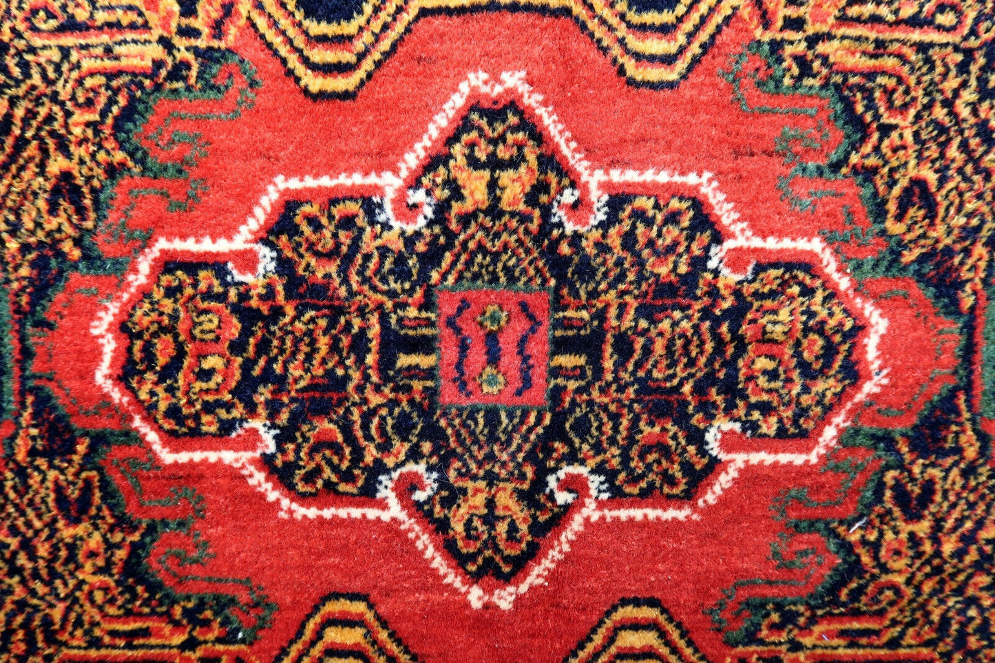 Handmade vintage Persian Senneh rug 2' x 3' (64cm x 90cm) 1940s - 1P78