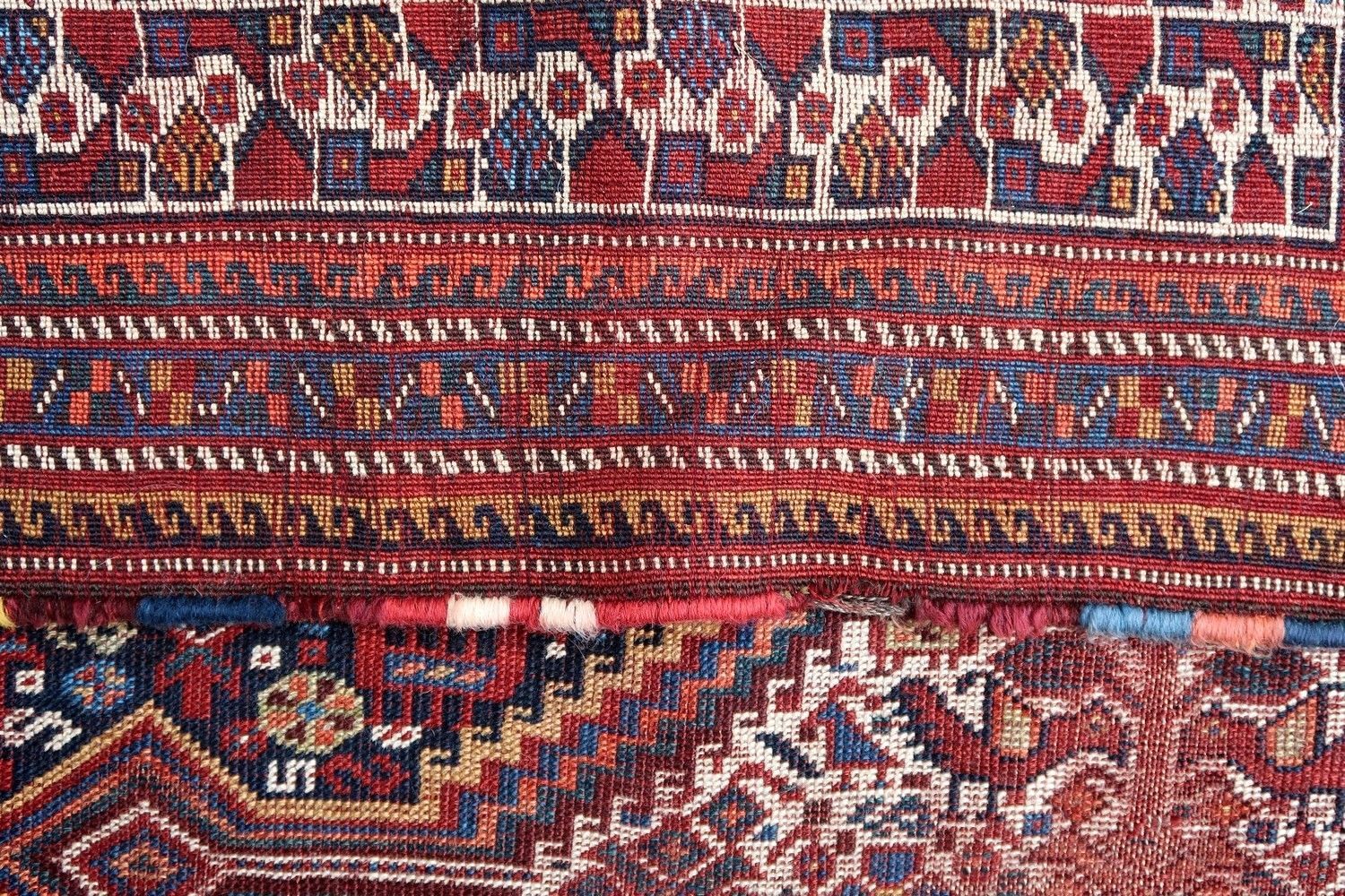 Handmade antique Persian Gashkai rug 1900s