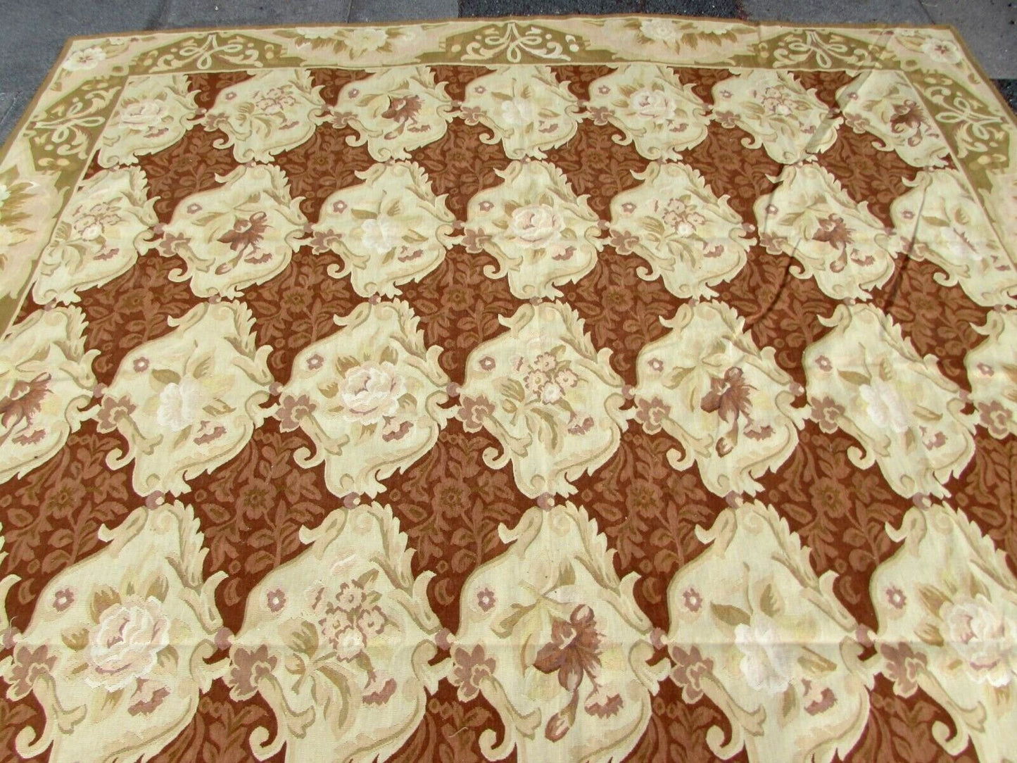 Handmade vintage French Aubusson rug 1970s