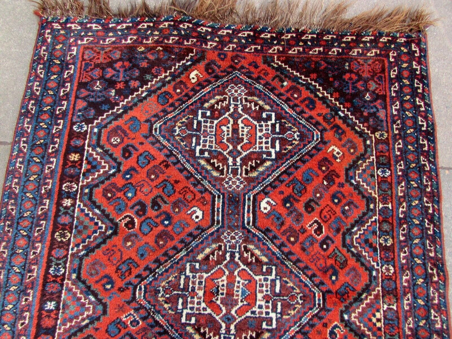 Handmade antique Persian Shiraz rug 1910s